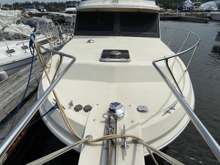 Chris-Craft Catalina 362 image