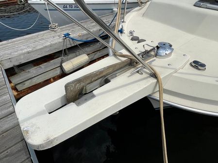 Chris-Craft Catalina 362 image