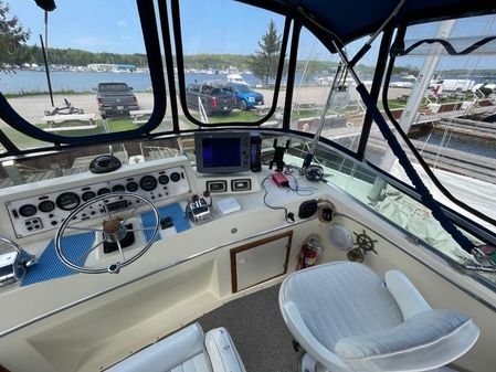 Chris-Craft Catalina 362 image