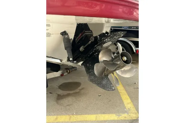 Chaparral 256 SSi image