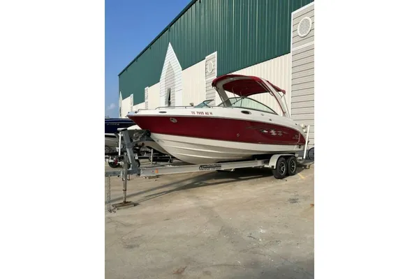 Chaparral 256 SSi image