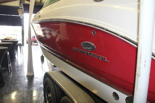 Chaparral 256 SSi image