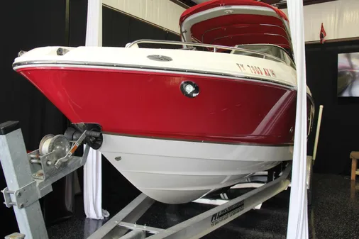 Chaparral 256 SSi image