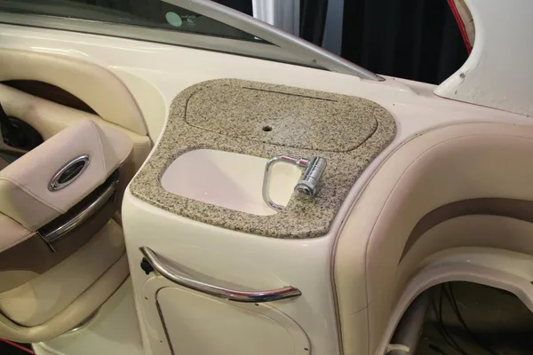 Chaparral 256 SSi image