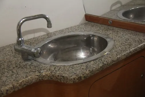 Chaparral 256 SSi image