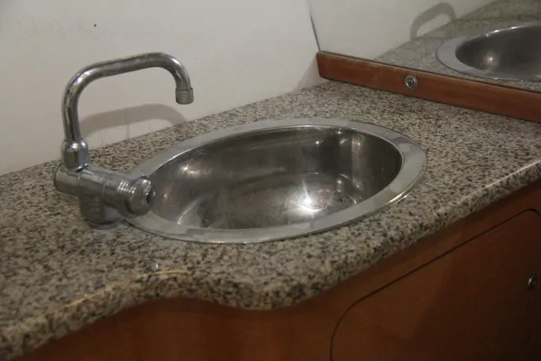 Chaparral 256 SSi image