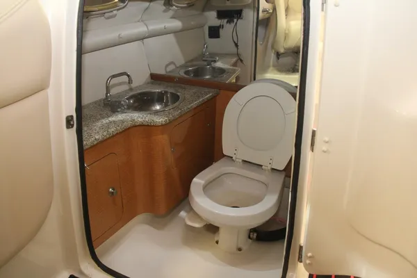 Chaparral 256 SSi image