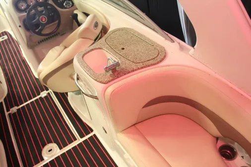 Chaparral 256 SSi image