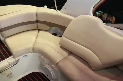 Chaparral 256 SSi image