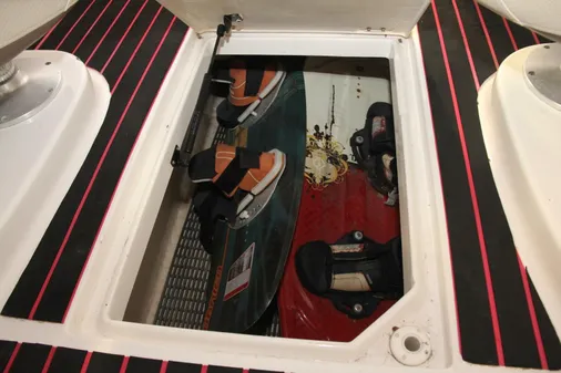 Chaparral 256 SSi image