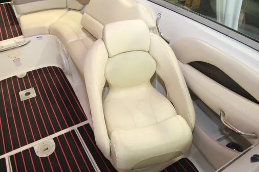 Chaparral 256 SSi image