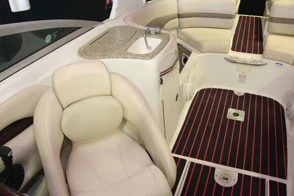 Chaparral 256 SSi image