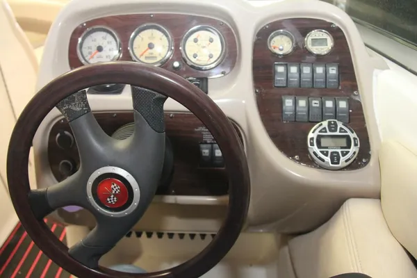 Chaparral 256 SSi image