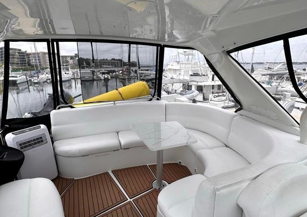 Carver 530 Voyager Pilothouse image