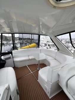 Carver 530 Voyager Pilothouse image