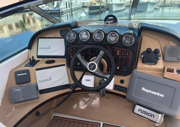 Carver 530 Voyager Pilothouse image