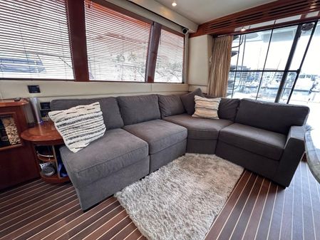 Carver 530 Voyager Pilothouse image