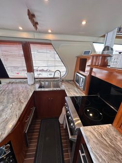 Carver 530 Voyager Pilothouse image