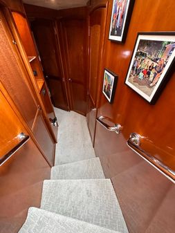 Carver 530 Voyager Pilothouse image