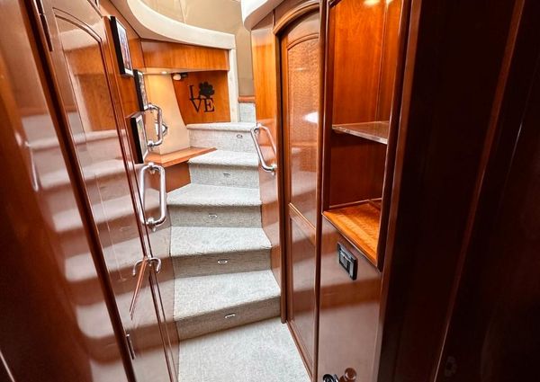 Carver 530 Voyager Pilothouse image