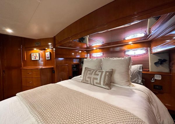 Carver 530 Voyager Pilothouse image