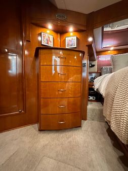 Carver 530 Voyager Pilothouse image