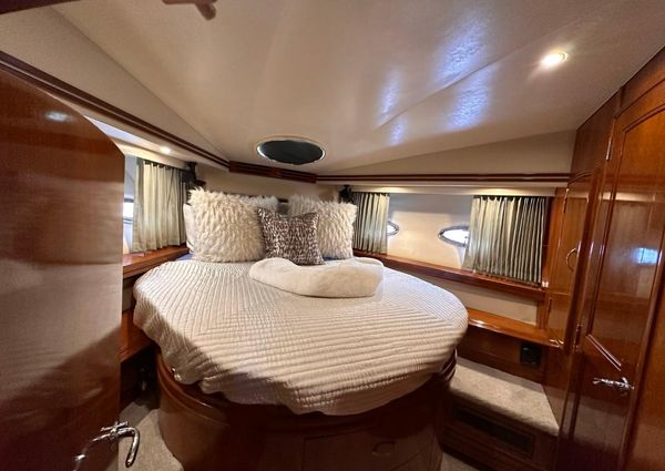 Carver 530 Voyager Pilothouse image