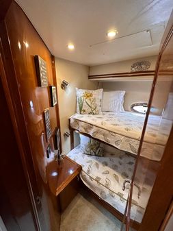 Carver 530 Voyager Pilothouse image