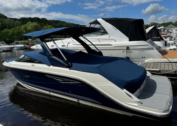 Sea Ray 280 SLX image