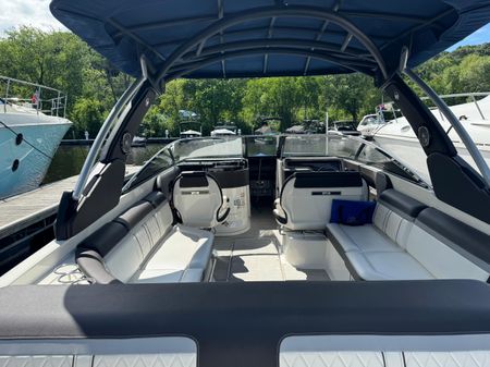 Sea Ray 280 SLX image