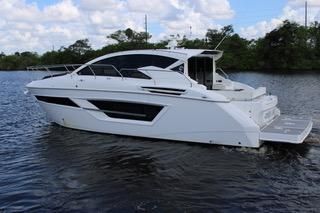 Cruisers-yachts 46-CANTIUS image