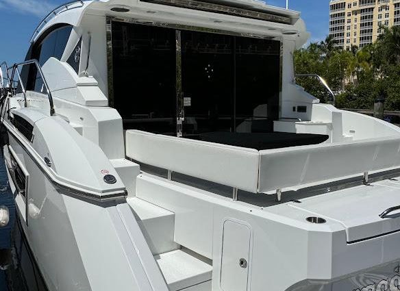 Cruisers-yachts 46-CANTIUS image