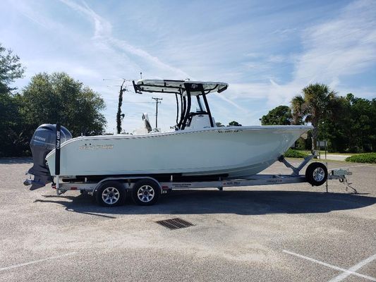 Sea Pro 259 Center Console - main image
