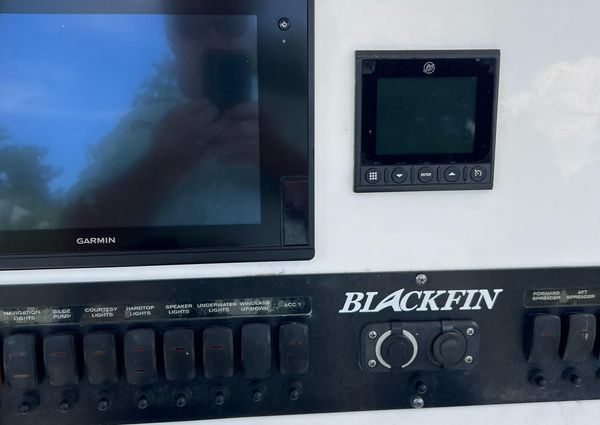 Blackfin 242-CC image