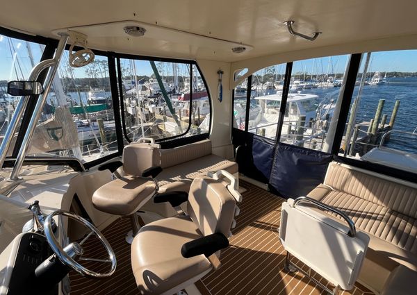 Mainship 34-TRAWLER image