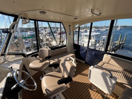 Mainship 34-TRAWLER image