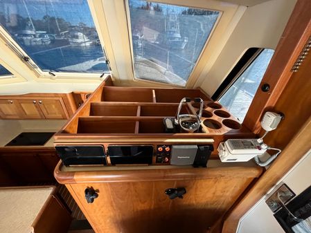 Mainship 34-TRAWLER image