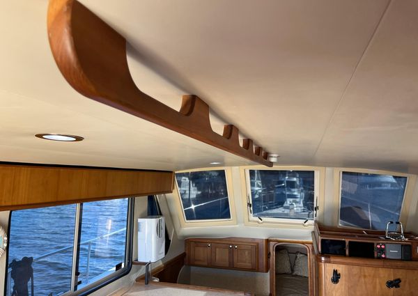 Mainship 34-TRAWLER image