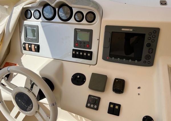 Azimut 50 image