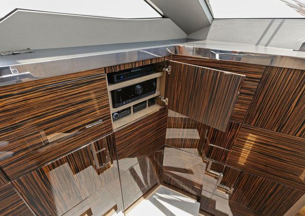 Astondoa 66 Flybridge image