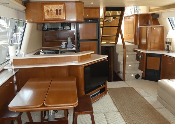 Meridian 490-PILOTHOUSE image