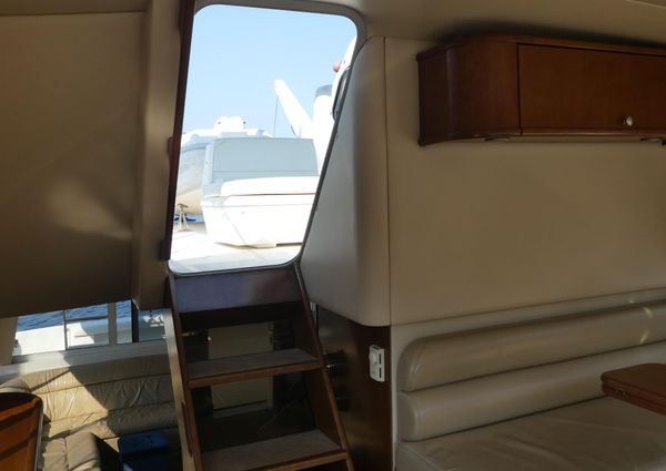 Meridian 490 Pilothouse image