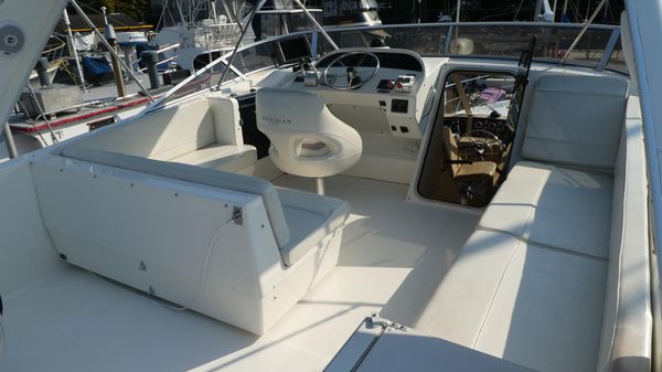 Meridian 490-PILOTHOUSE image