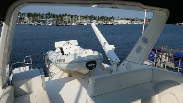 Meridian 490-PILOTHOUSE image