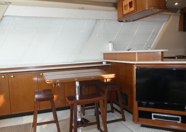 Meridian 490 Pilothouse image