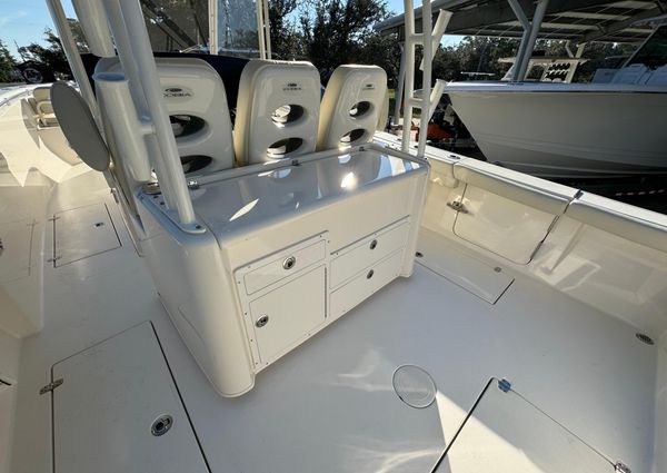 Cobia 350 Center Console image