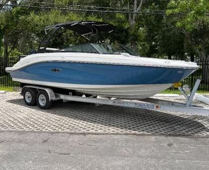 Sea Ray SPX 230 OB 