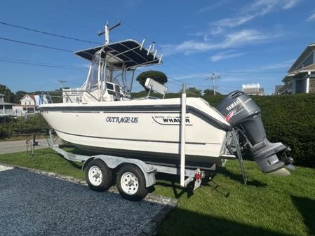 Boston-whaler 21-OUTRAGE image