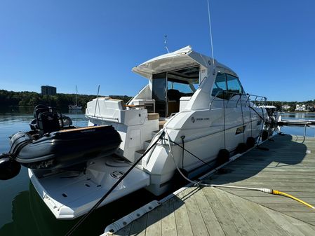 Cruisers Yachts 48 Cantius image