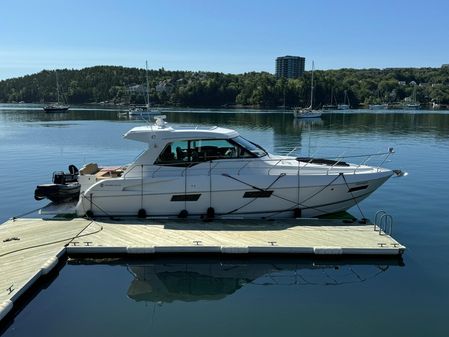 Cruisers Yachts 48 Cantius image